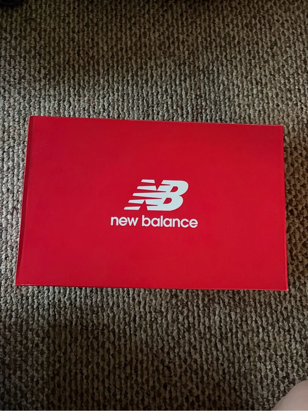 New Balance Men’s Black and White Athletic Running Shoes